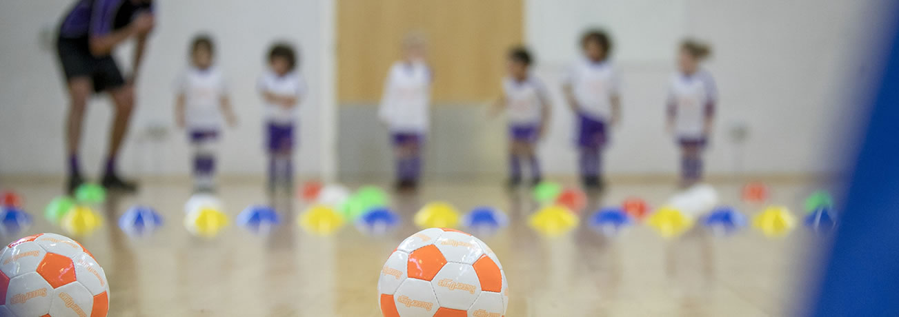 Soccer Classes for Childers aged 2- 7